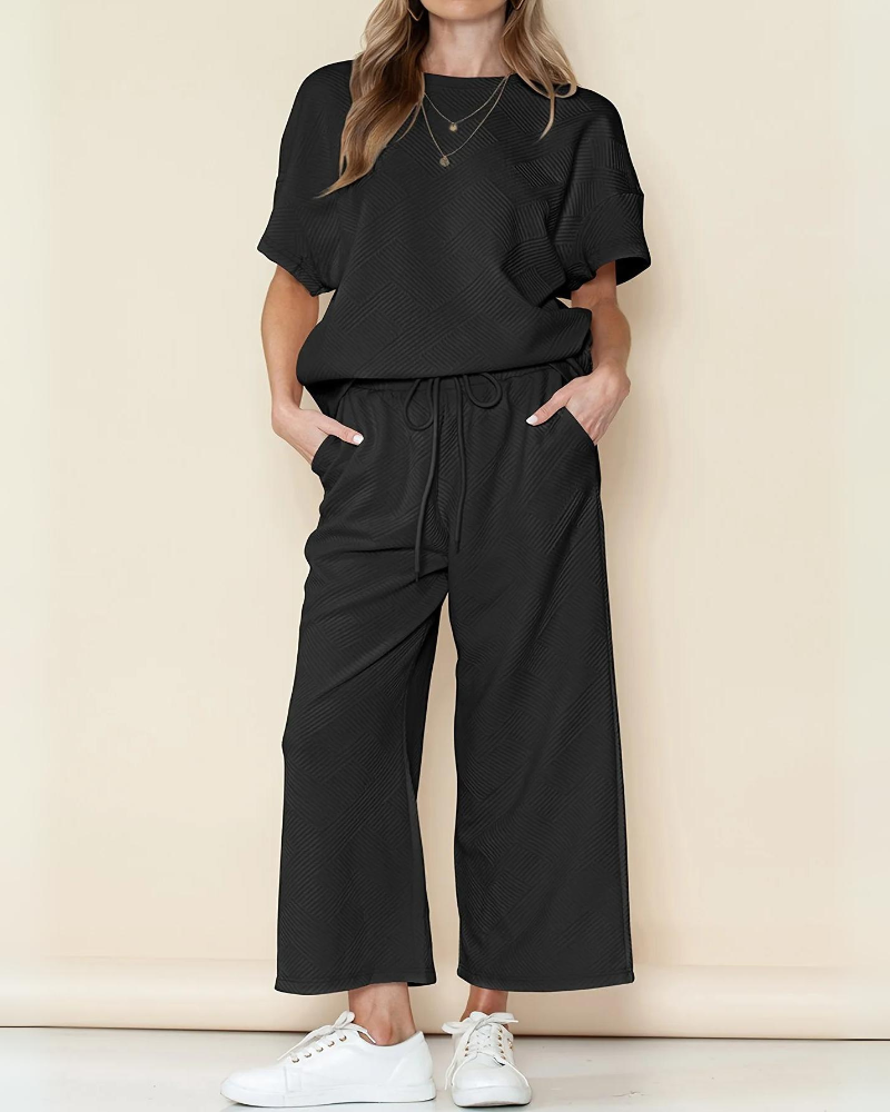 Tessie - Relaxed shirt and wide-leg trouser set