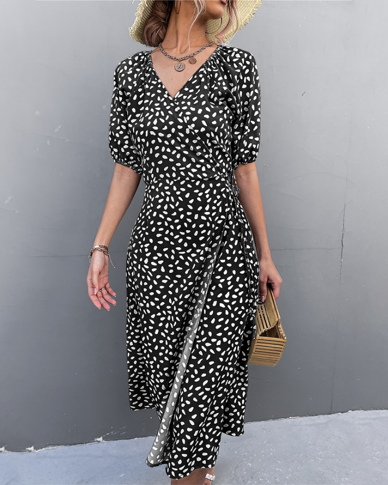 Aicelle - Elegant leopard print V-neck midi dress