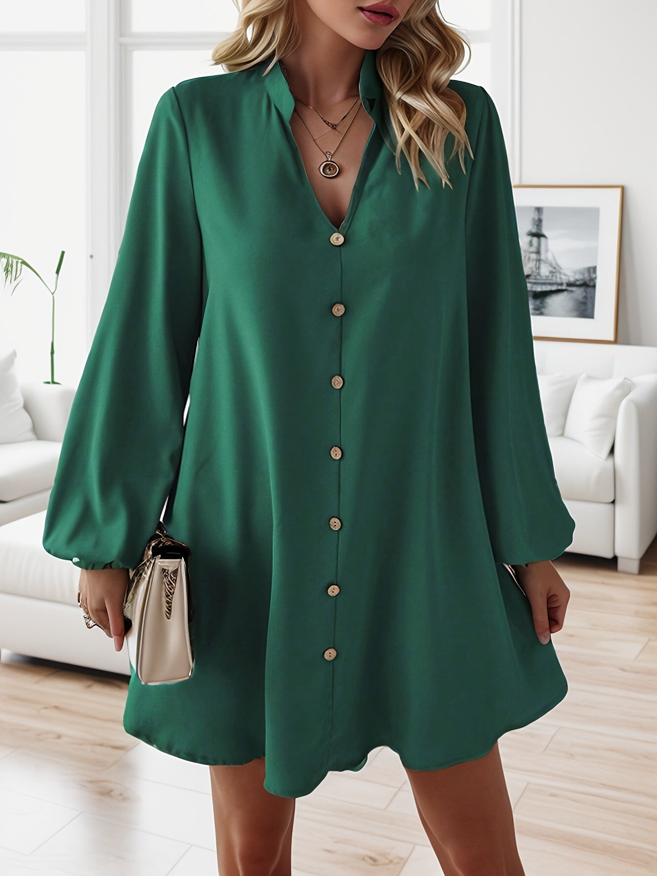 Lilou - Casual long-sleeve buttoned mini dress with V-neck