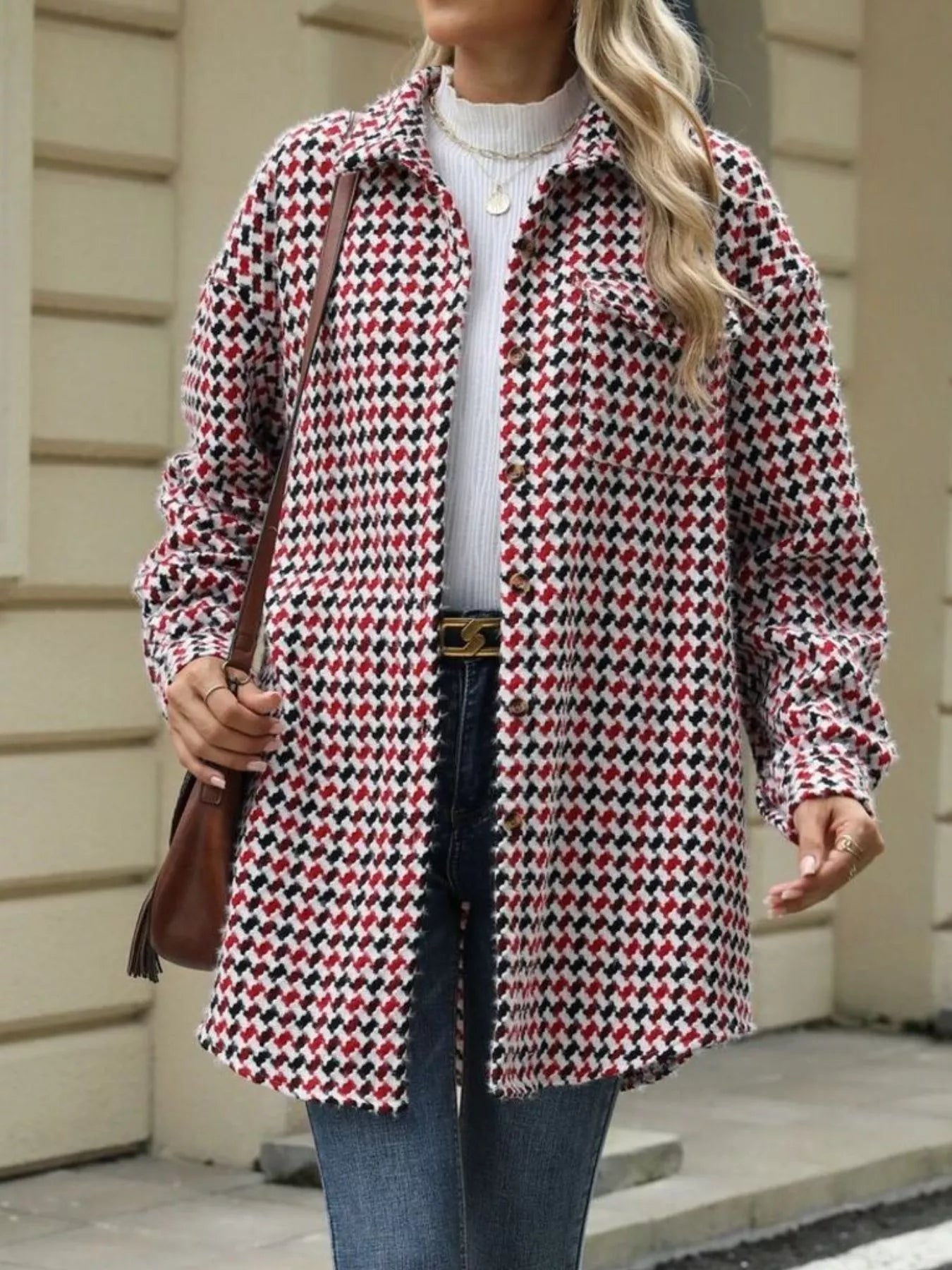 Aila - Elegant Warm Long-Sleeve Coat with Buttons