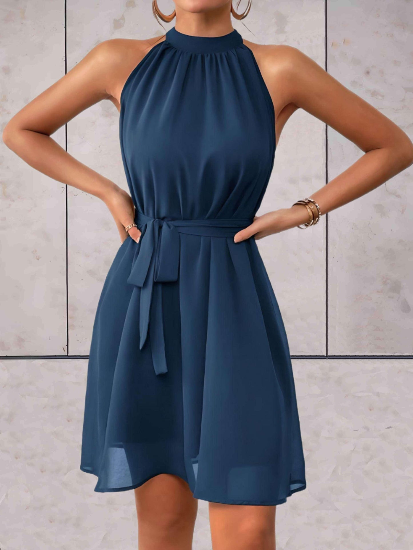Amethyst - Elegant sleeveless halter dress with bow belt