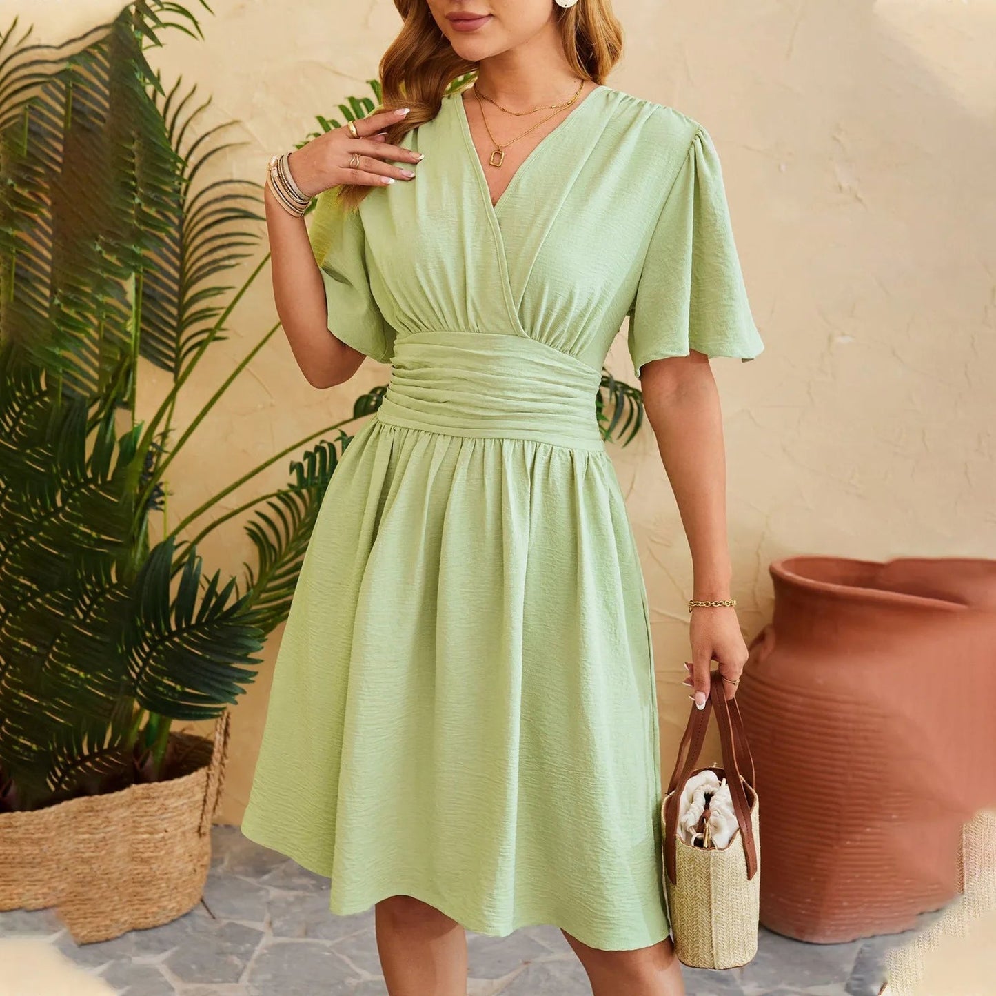 Oliviana - Elegant midi dress with short sleeves and V-neck