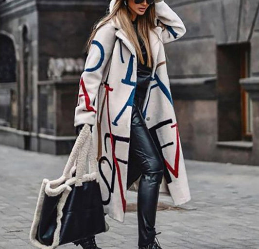 Elegant Women's Winter Coat | Warm, Stylish, Versatile Design