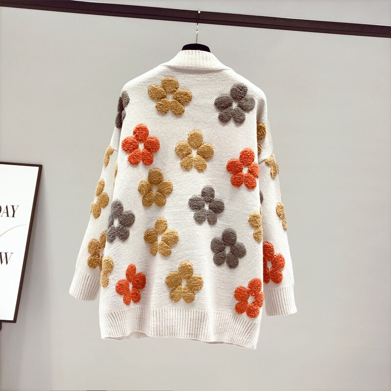 Women's Elegant Floral Knit Cardigan | Stylish, Comfortable, Adaptable