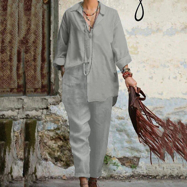Suzy - Vintage polo blouse and casual trousers set