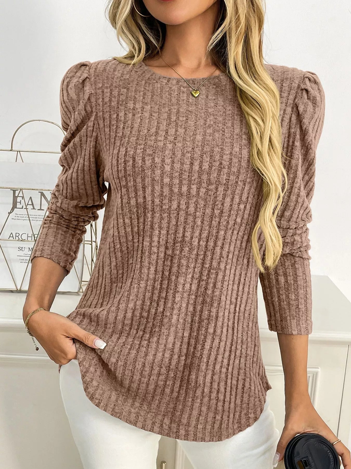Yanna - Elegant Long-Sleeve Ribbed Sweatshirt with Round Neck and Puff Sleeves