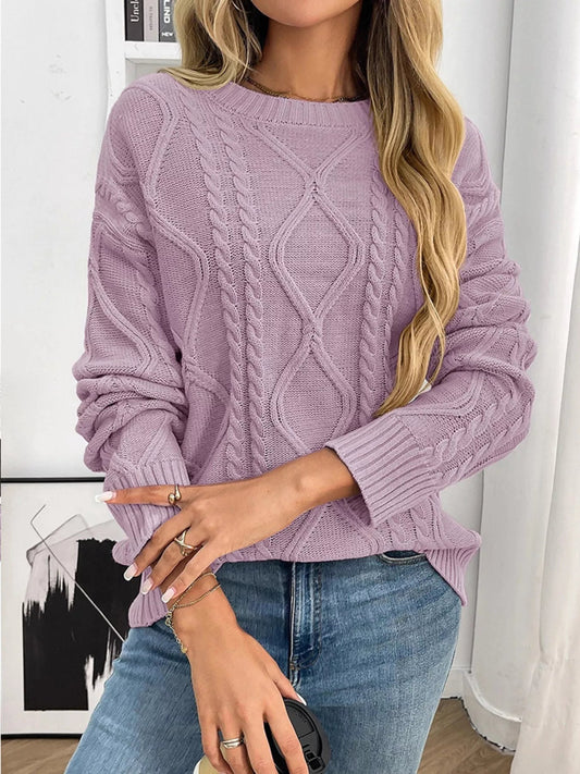 Weslynn - Warm Round-Neck Knitted Sweater with Cable Stitch