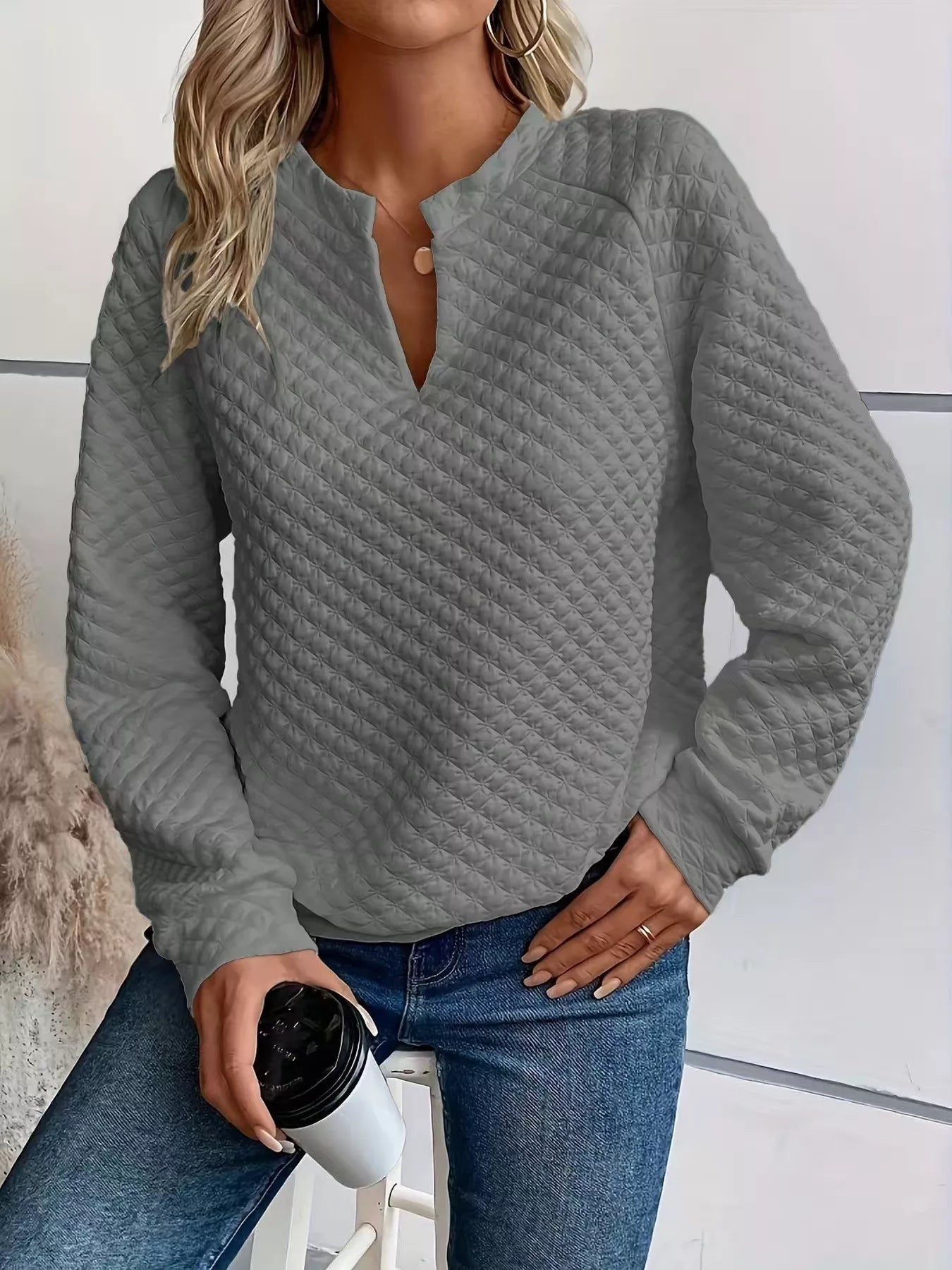 Adele - Elegant Warm V-Neck Jumper