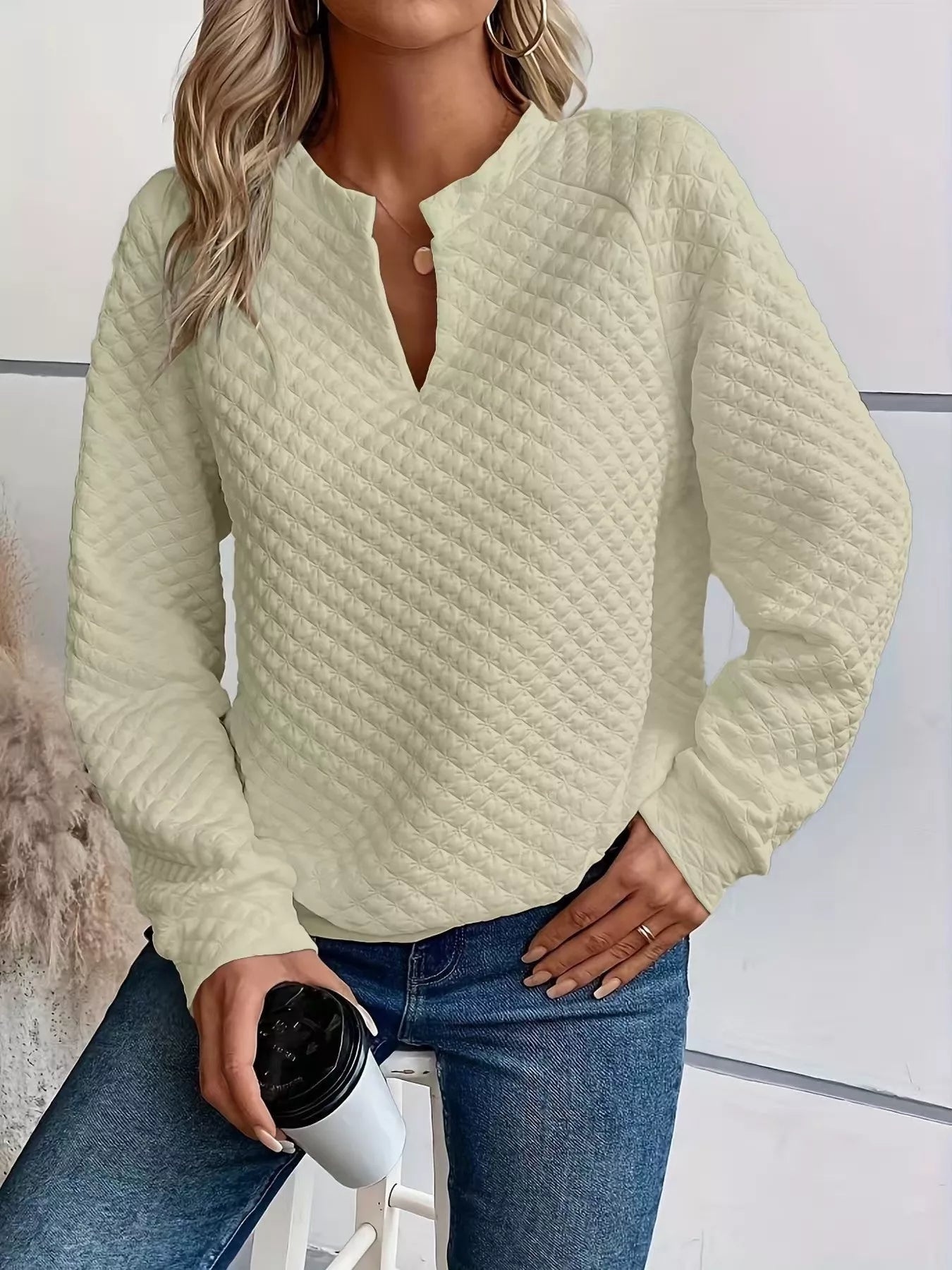 Adele - Elegant Warm V-Neck Jumper