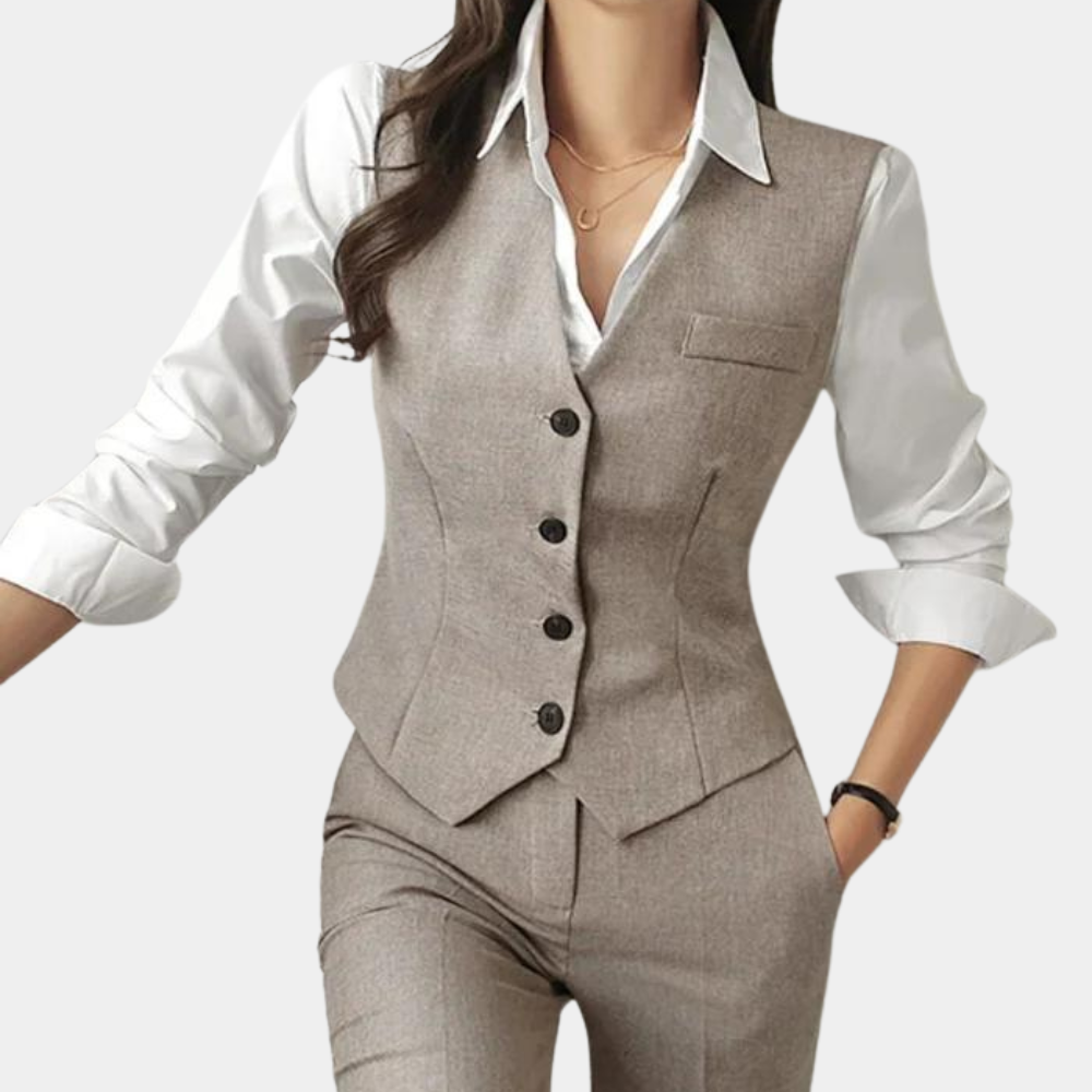 elegant-womens-threepiece-suit-2-axol4t