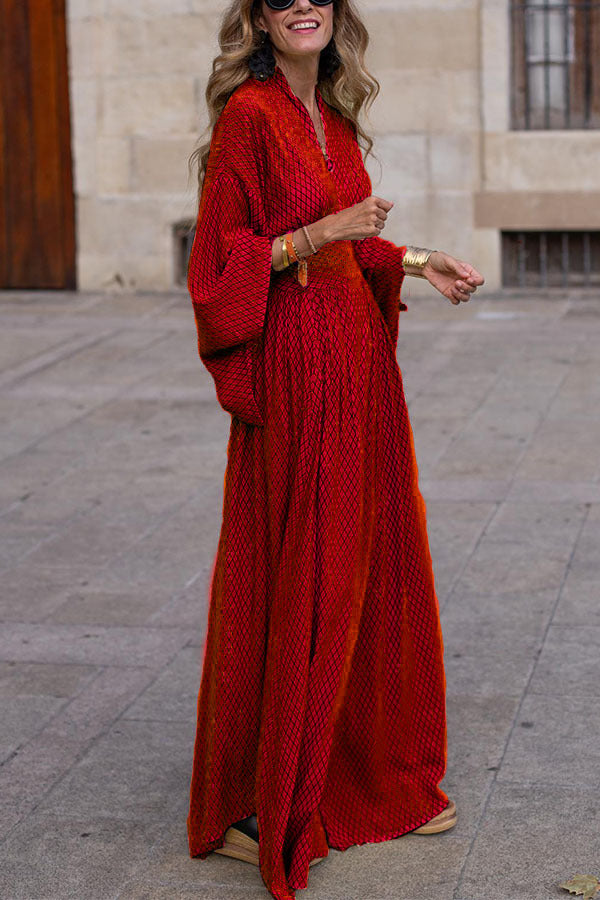 Nashira - Elegant maxi dress with flared sleeves