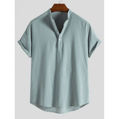 Finnian | Contemporary Short-Sleeve Shirt with Chic Button Detail | Breathable, Versatile, Effortless