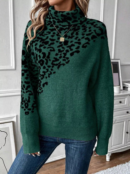 Vivianna - Cozy leopard turtleneck long sleeve sweater