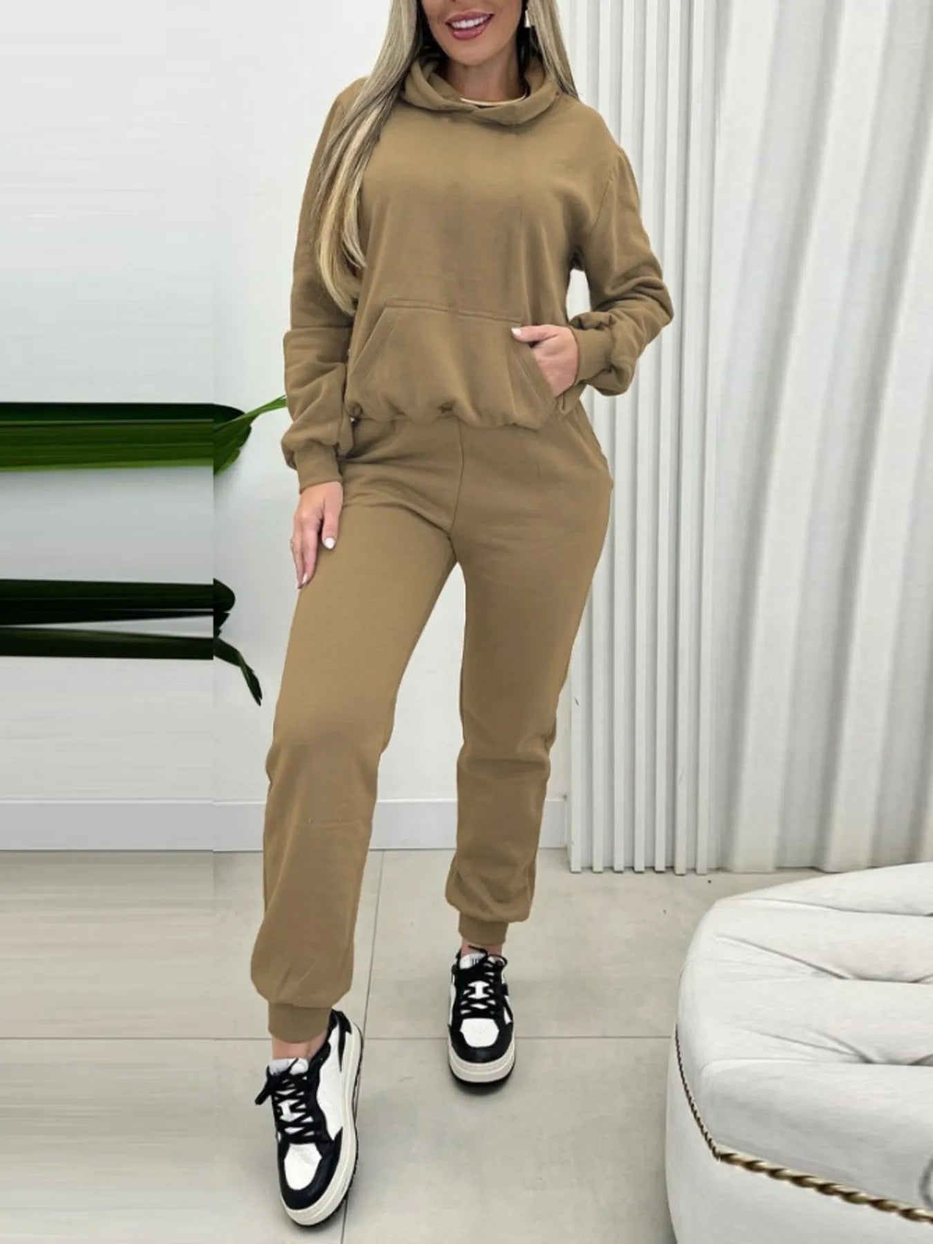 Eleny - Casual hoodie and trousers set