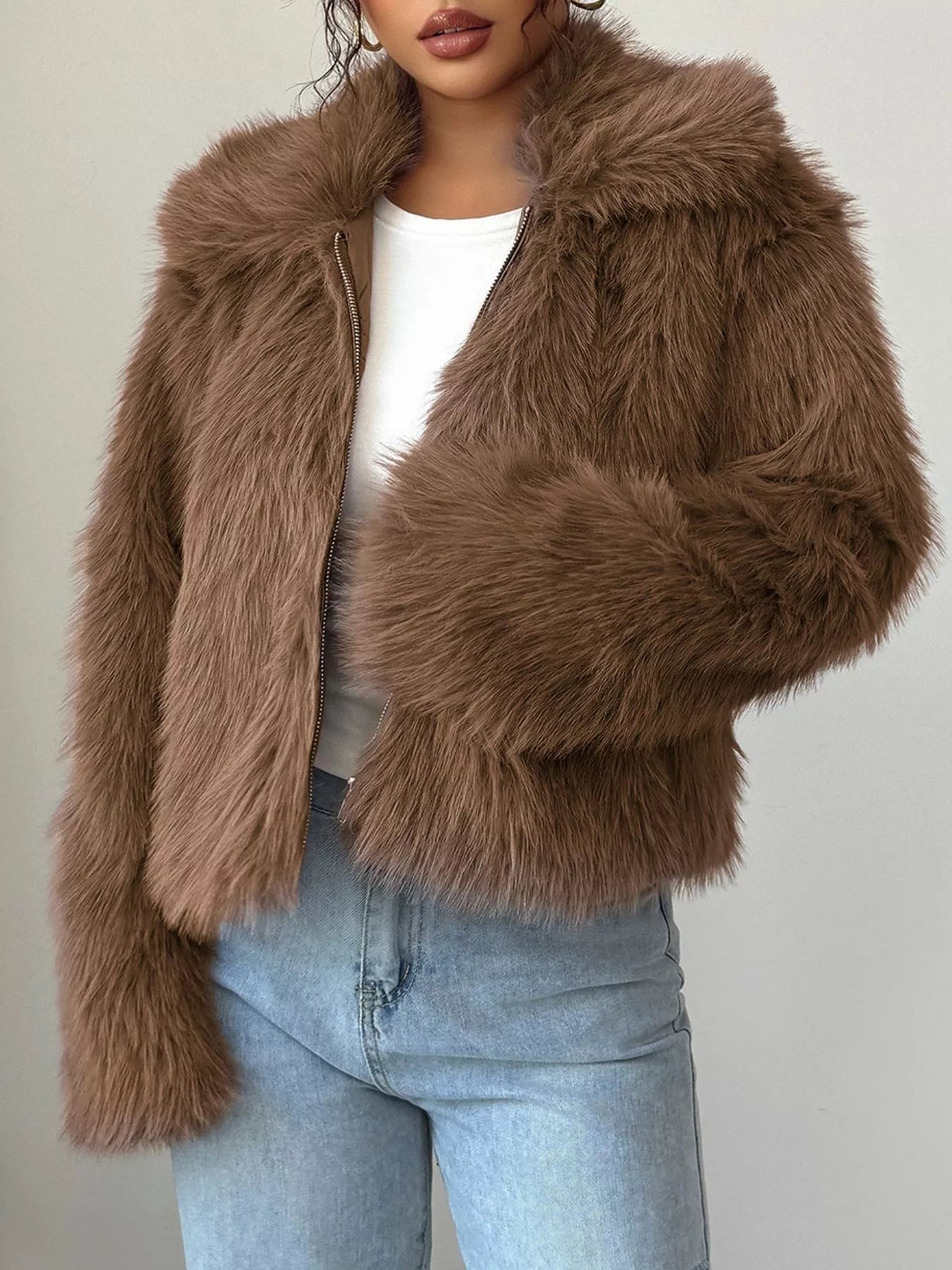 Rizza - Cosy Short Zip Jacket with Soft Faux Fur