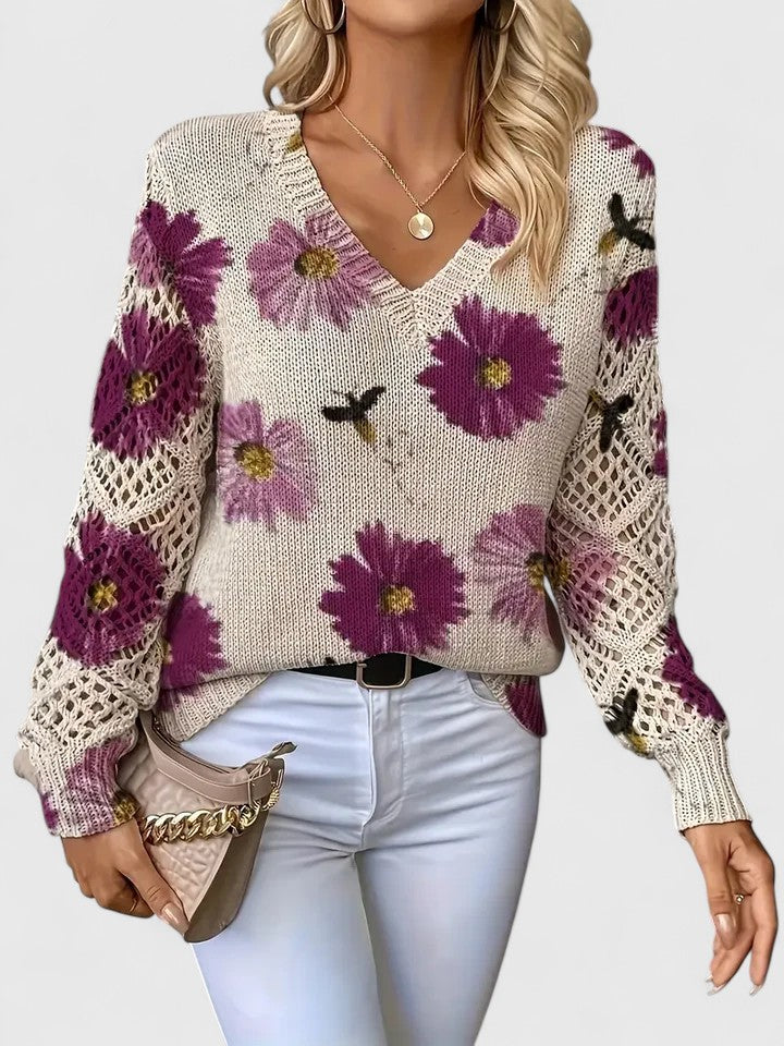 Laryssa - Elegant Sweater with Loose Floral Pattern and V-Neckline