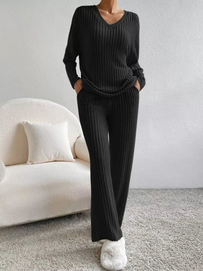 Evianna - Cozy ribbed knitted V-neck sweatshirt and pants set