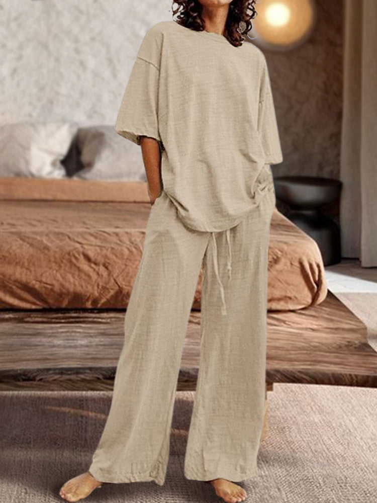 Jannessa - Casual set with oversized shirt and straight-leg trousers