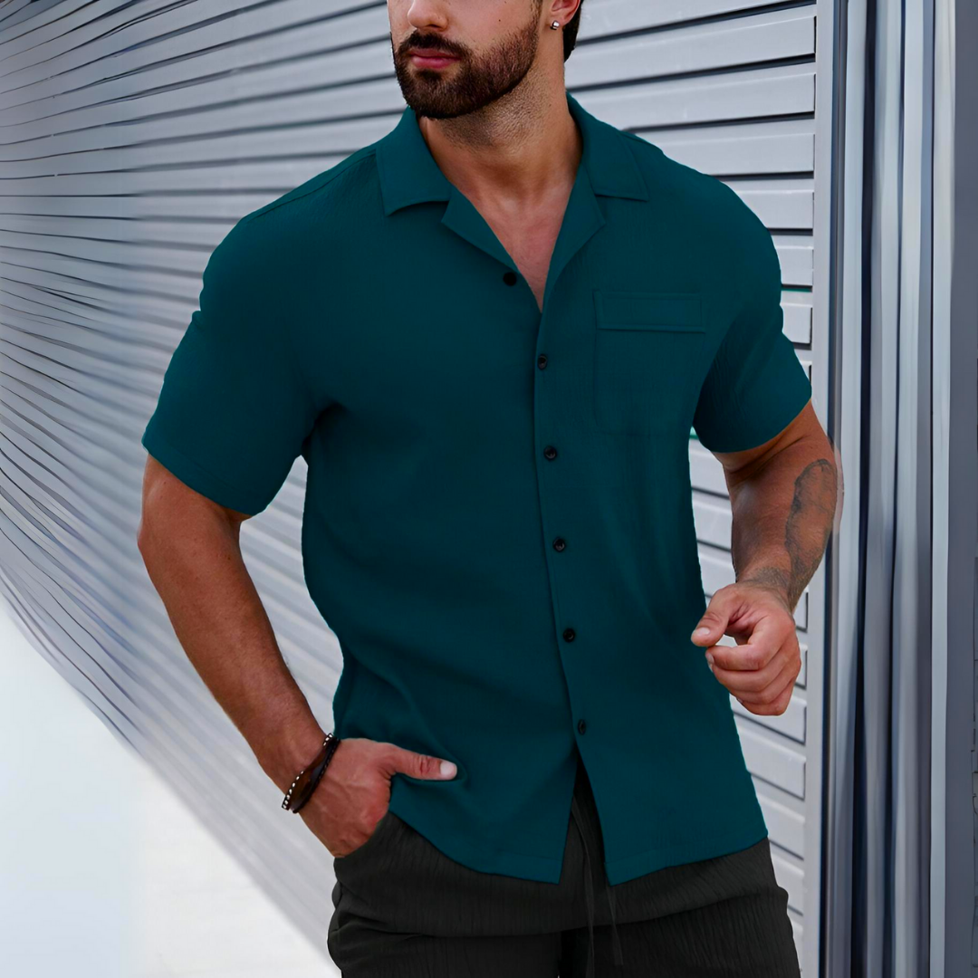 Ronan | Elegant Short-Sleeve Shirt for Gentlemen | Breathable, Stylish, Versatile