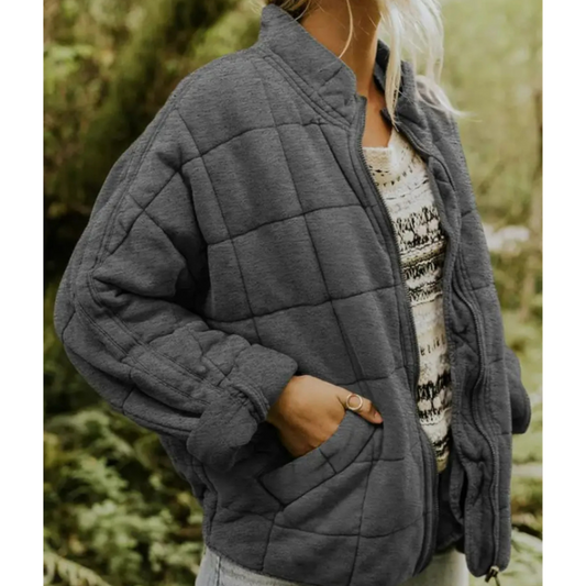 Frostbite Femme | Chic Insulated Zip Jacket for Winter Adventures | Warm, Stylish, Comfortable