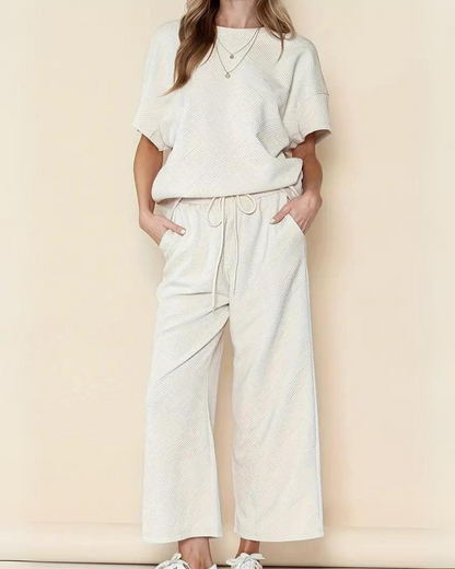 Tessie - Relaxed shirt and wide-leg trouser set