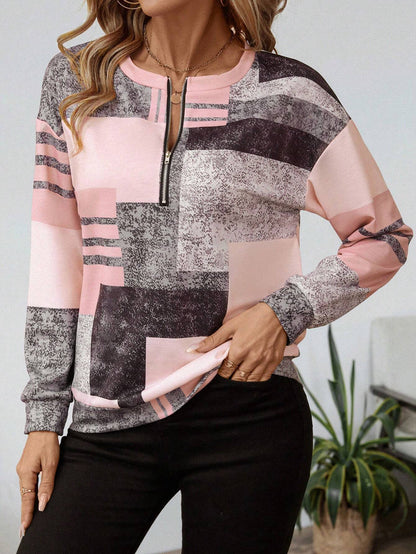 Karah - Stylish Vintage Sweater with Colourful Inserts and Half-Zip