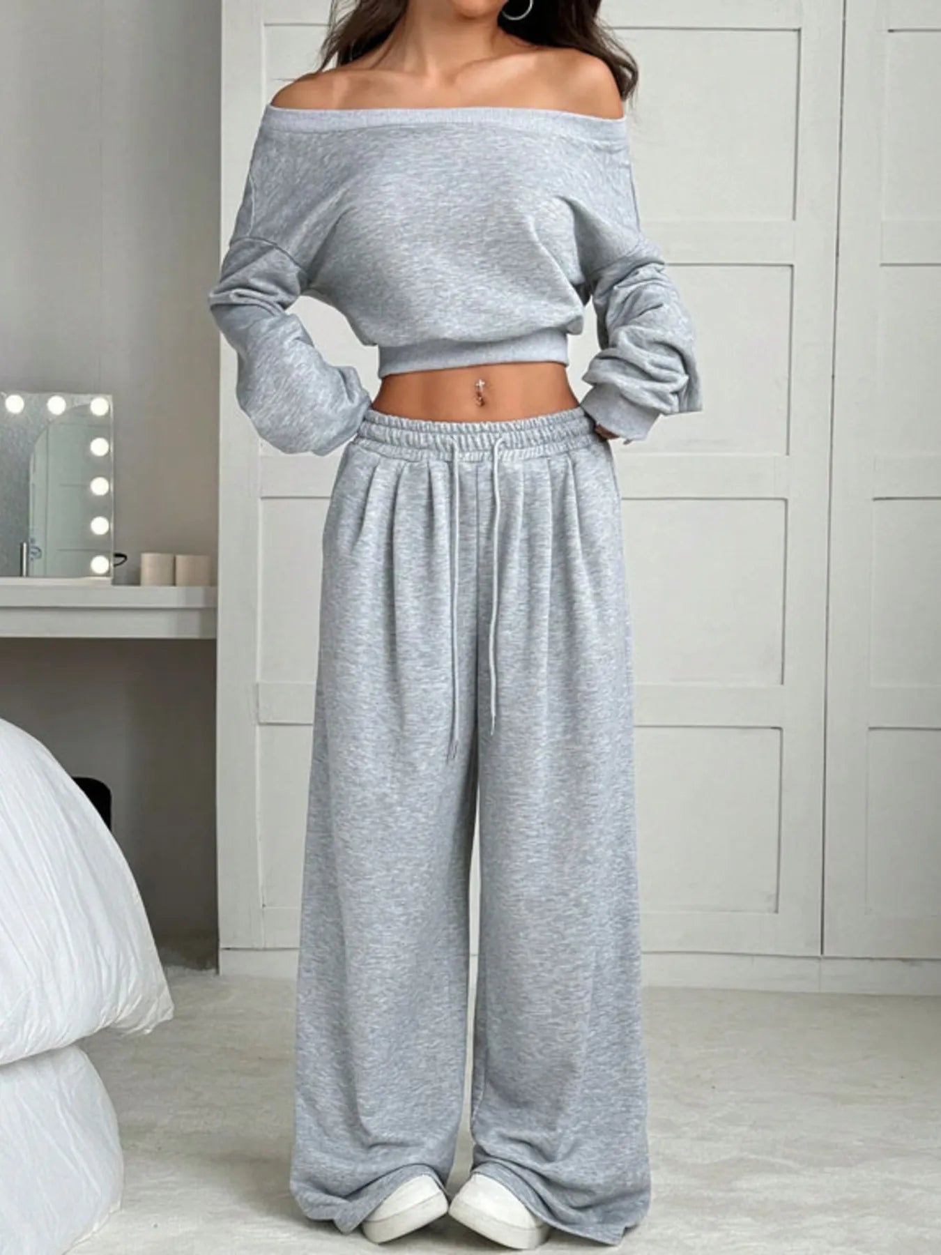 Dina - Casual Loose Long-Sleeve Crop Top and Pants Set
