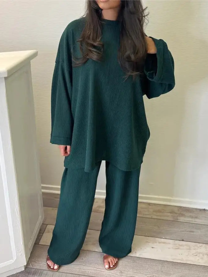 Veyana - Stylish oversize corduroy sweater and pants set