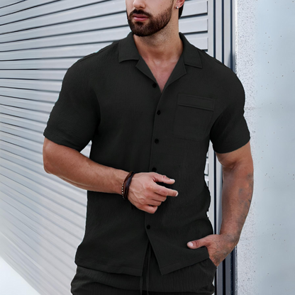 Ronan | Elegant Short-Sleeve Shirt for Gentlemen | Breathable, Stylish, Versatile