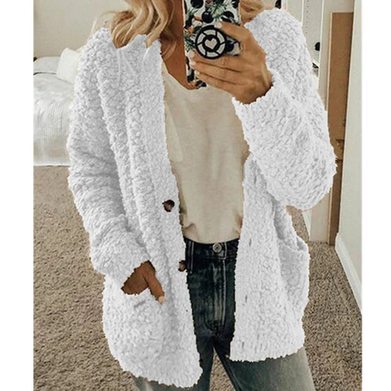 Clara | Elegant Winter Knit Cardigan for Ladies | Warm, Chic, Versatile