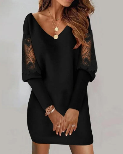 Malory - Elegant long-sleeve mini dress with V-neck and lace detailing