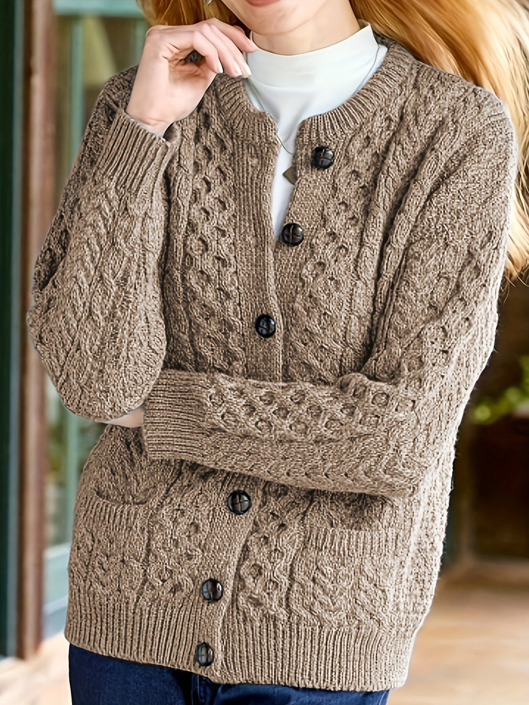 Noora - Elegant stylish cable knitted button cardian