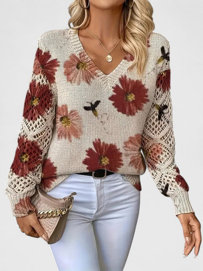 Laryssa - Elegant Sweater with Loose Floral Pattern and V-Neckline