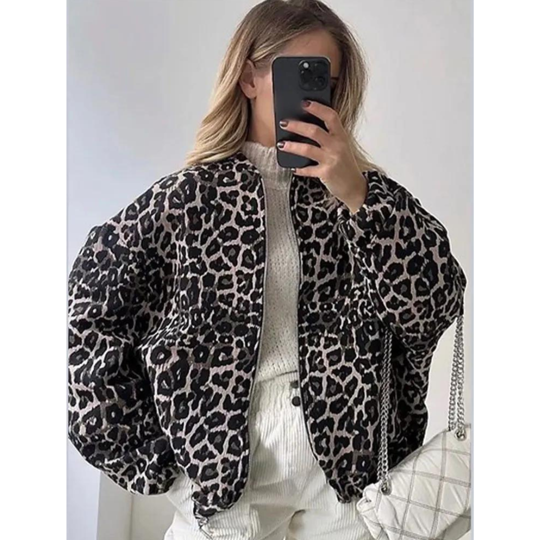 Eirene | Women's Chic Leopard Print Bomber Jacket | Trendy, Comfortable, Versatile