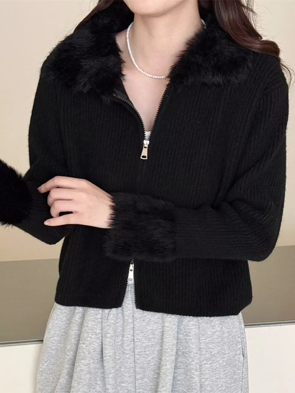 Rilynn - Stylish ribbed fluffy trim zip-up cardigan