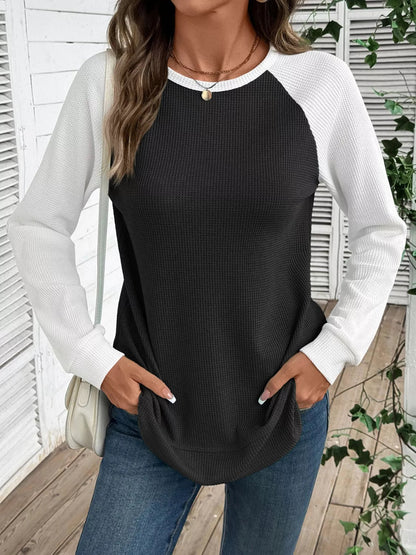 Freyja - Stylish waffle knit raglan sleeve sweatshirt