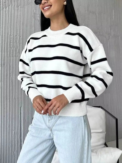 Dulce - Casual loose striped knit round neck sweater