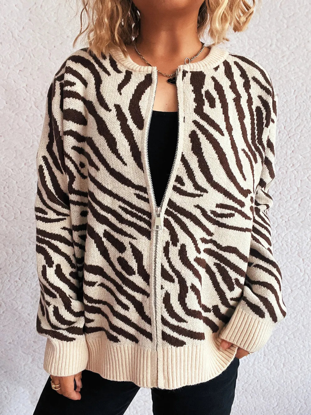 Beatrice - Cozy zebra print zip-up warm cardigan