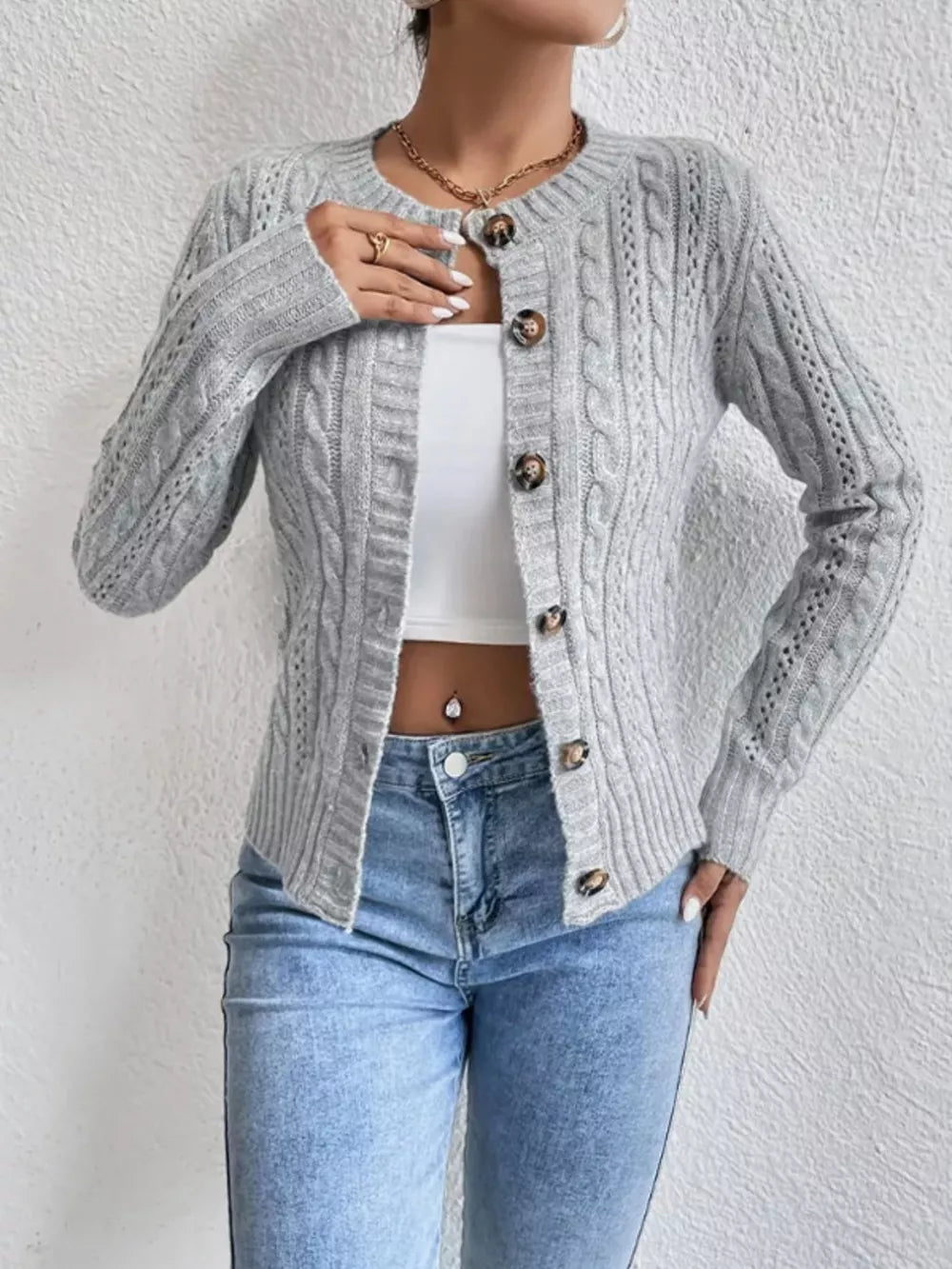 Tianna - Cozy cable knit button-up cardigan