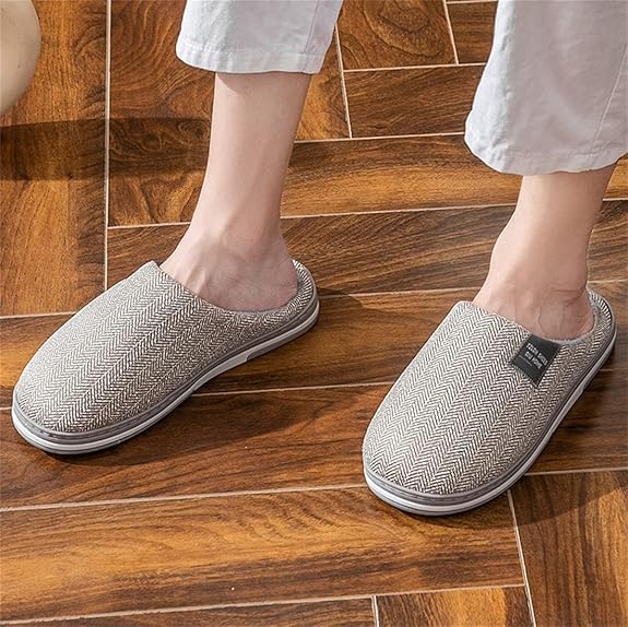 Men's Winter Slip-On Slippers | Cushioned, Warm Lining