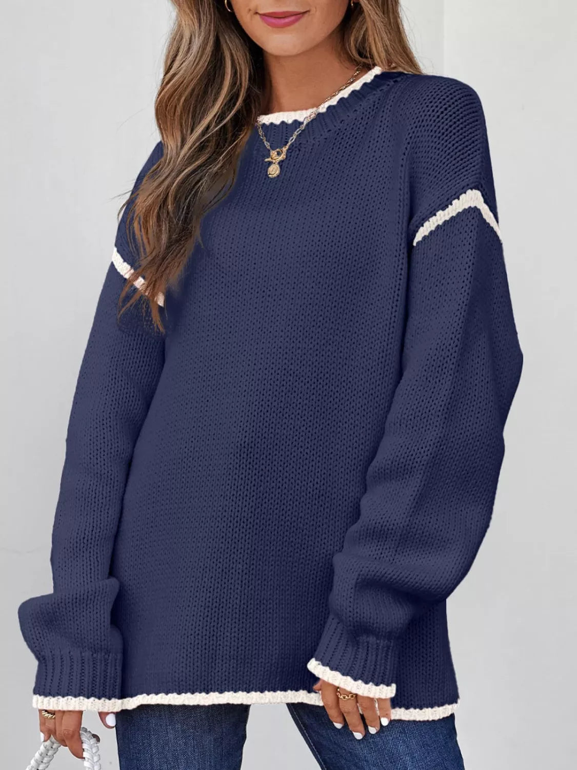 Vanya - Chic contrast trim round neck knitted sweater