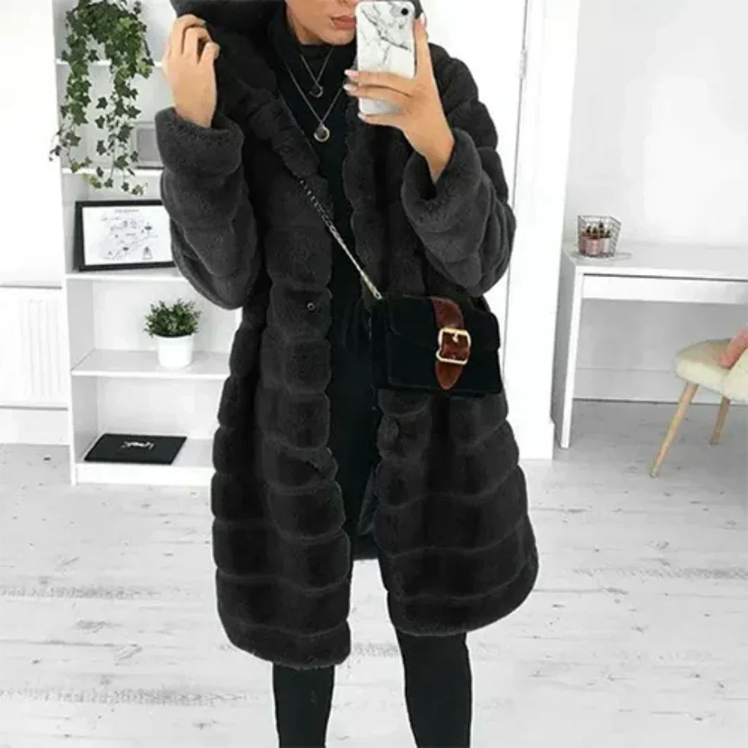 Frosty Elegance | Chic Women's Long Coat for Winter | Warmth, Style, Comfort