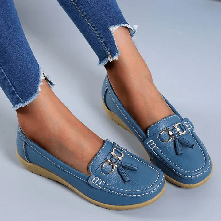 Niamh's Comfort | Elegant Leather Moccasins for Orthopaedic Support | Padded Insole, Flexible Design