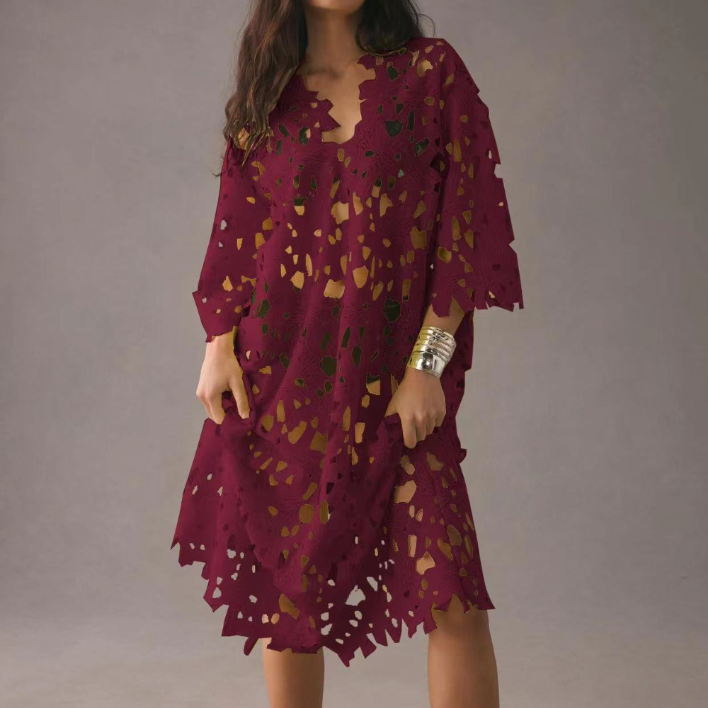 Maggie - Loose stylish hollowed-out dress
