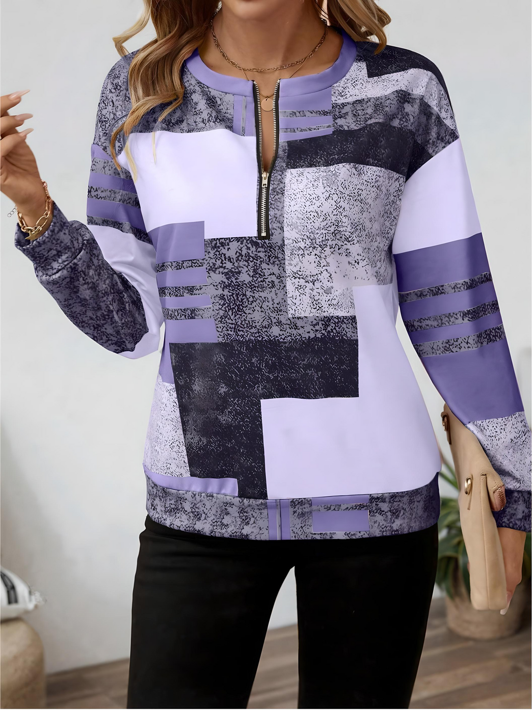 Karah - Stylish Vintage Sweater with Colourful Inserts and Half-Zip