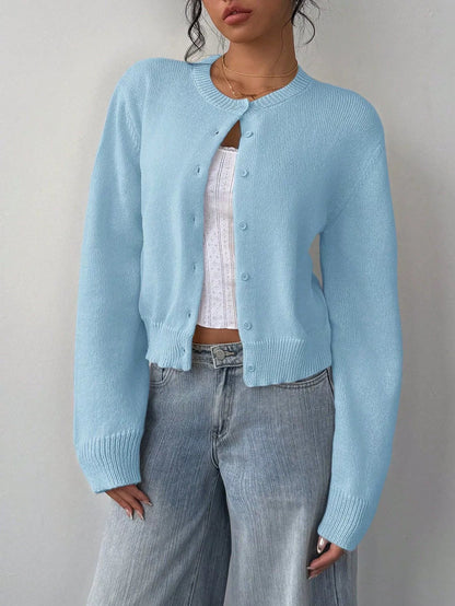 Loretta - Elegant Short Knitted Cardigan with Buttons
