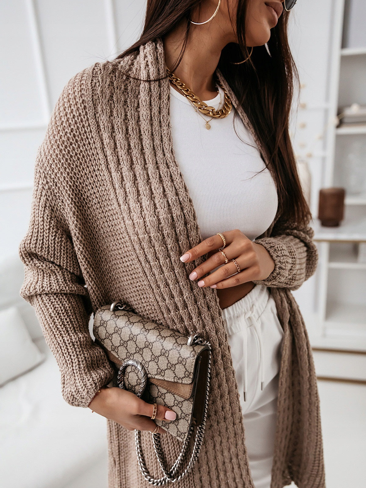 Shanaya - Stylish ribbed knitted  long cardigan
