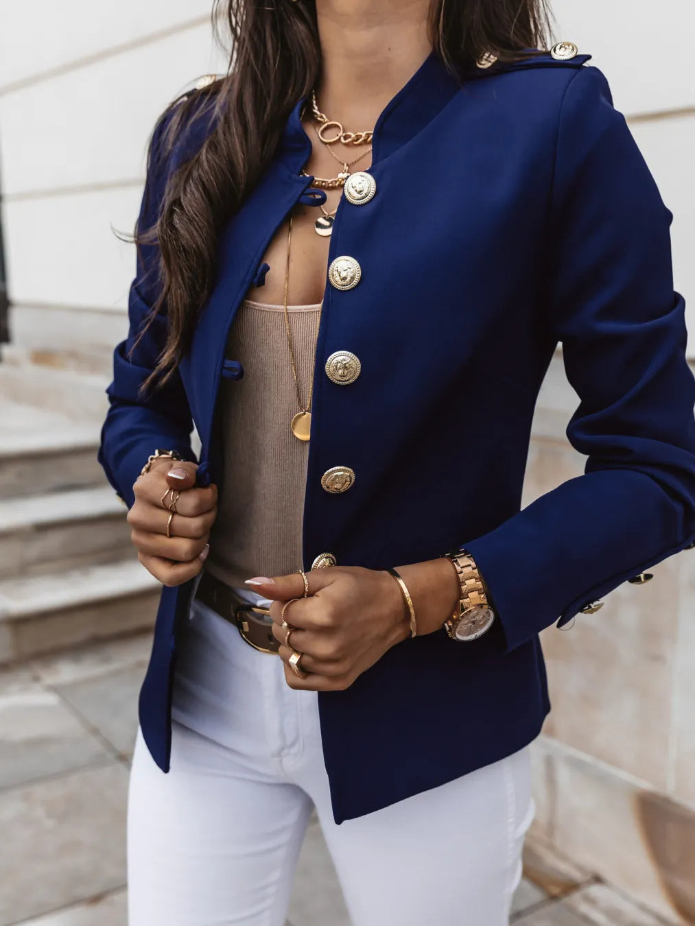 Ineska - Elegant blazer with oversized buttons