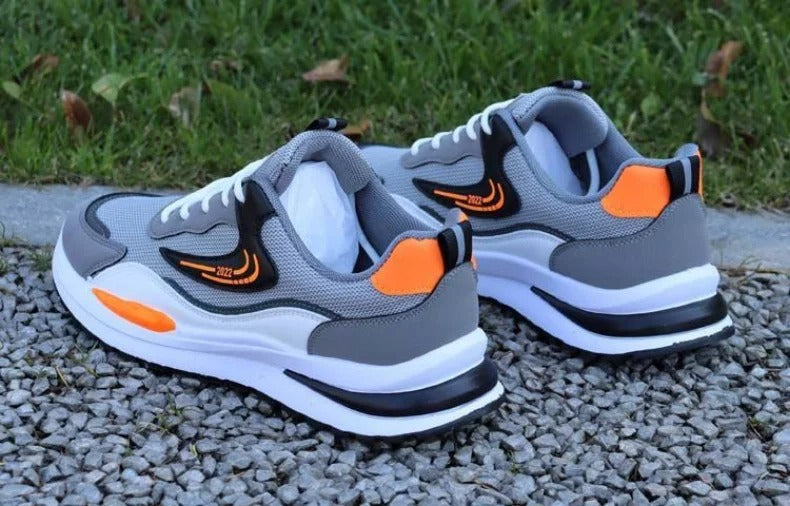 Versatile Lightweight Men's Sports Sneakers