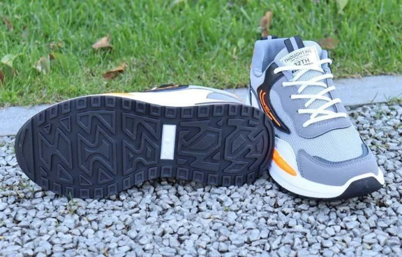 Versatile Lightweight Men's Sports Sneakers